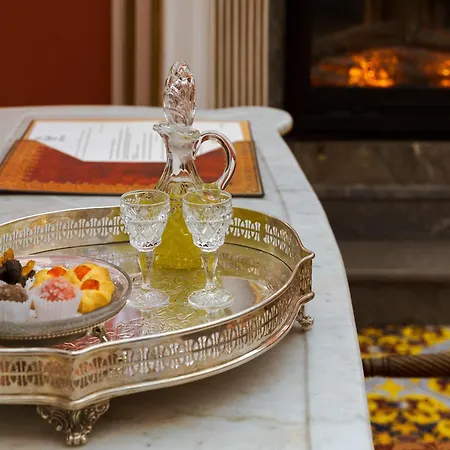 Palazzo Arone Dei Baroni Di Valentino 3* Παλέρμο