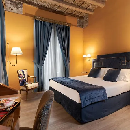 Gasthof Palazzo Arone Dei Baroni Di Valentino