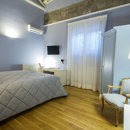 Guest house Palazzo Arone Dei Baroni Di Valentino Palermo
