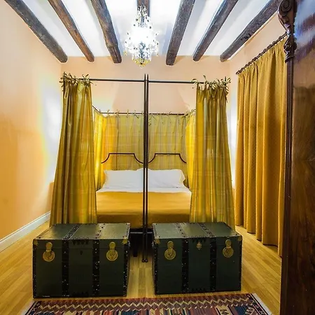 Maison d'hôtes Palazzo Arone Dei Baroni Di Valentino Palerme