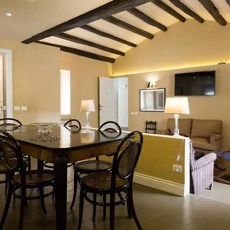 Palazzo Arone Dei Baroni Di Valentino Palerme