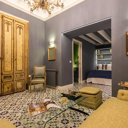 Palazzo Arone Dei Baroni Di Valentino Maison d'hôtes