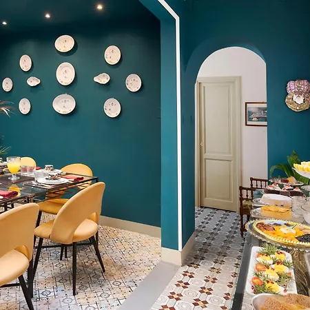 בית הארחה Palazzo Arone Dei Baroni Di Valentino