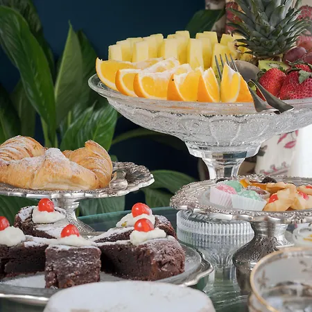 Palazzo Arone Dei Baroni Di Valentino بيت ضيافة باليرمو