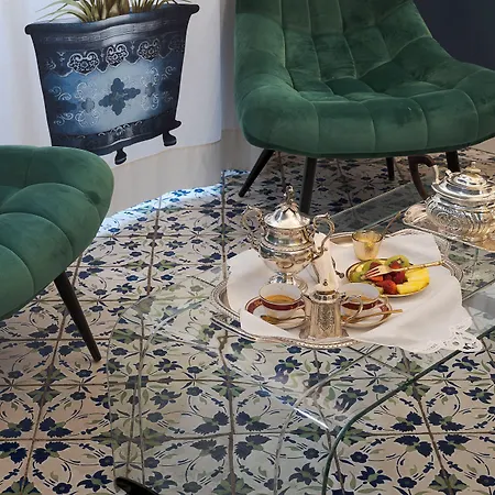 Гостевой дом Palazzo Arone Dei Baroni Di Valentino 4*
