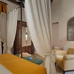Palazzo Arone Dei Baroni Di Valentino Gæstehus