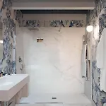 Palazzo Arone Dei Baroni Di Valentino بيت ضيافة 4*