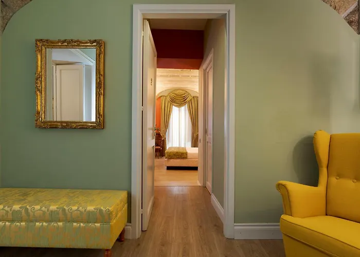 Maison d'hôtes Palazzo Arone Dei Baroni Di Valentino